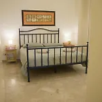 Piccinni House * Бари